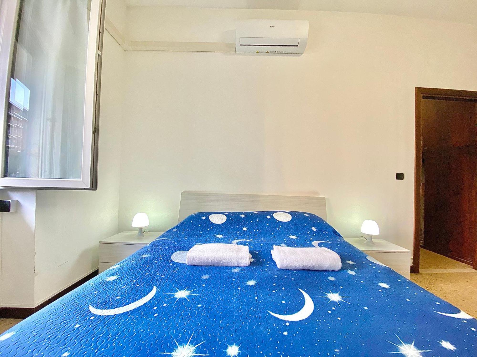 Apartmán Navigli Style, Tra Metropolitana Famagosta, Comfort E Modernita Milán Exteriér fotografie