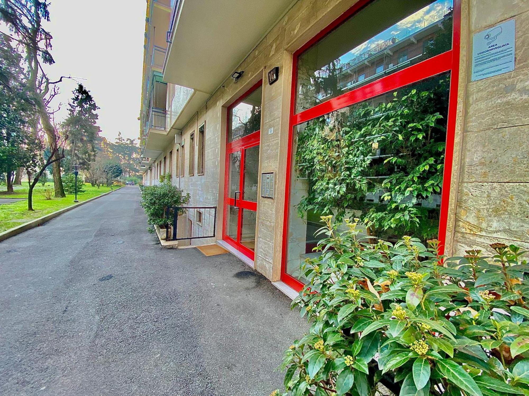 Apartmán Navigli Style, Tra Metropolitana Famagosta, Comfort E Modernita Milán Exteriér fotografie